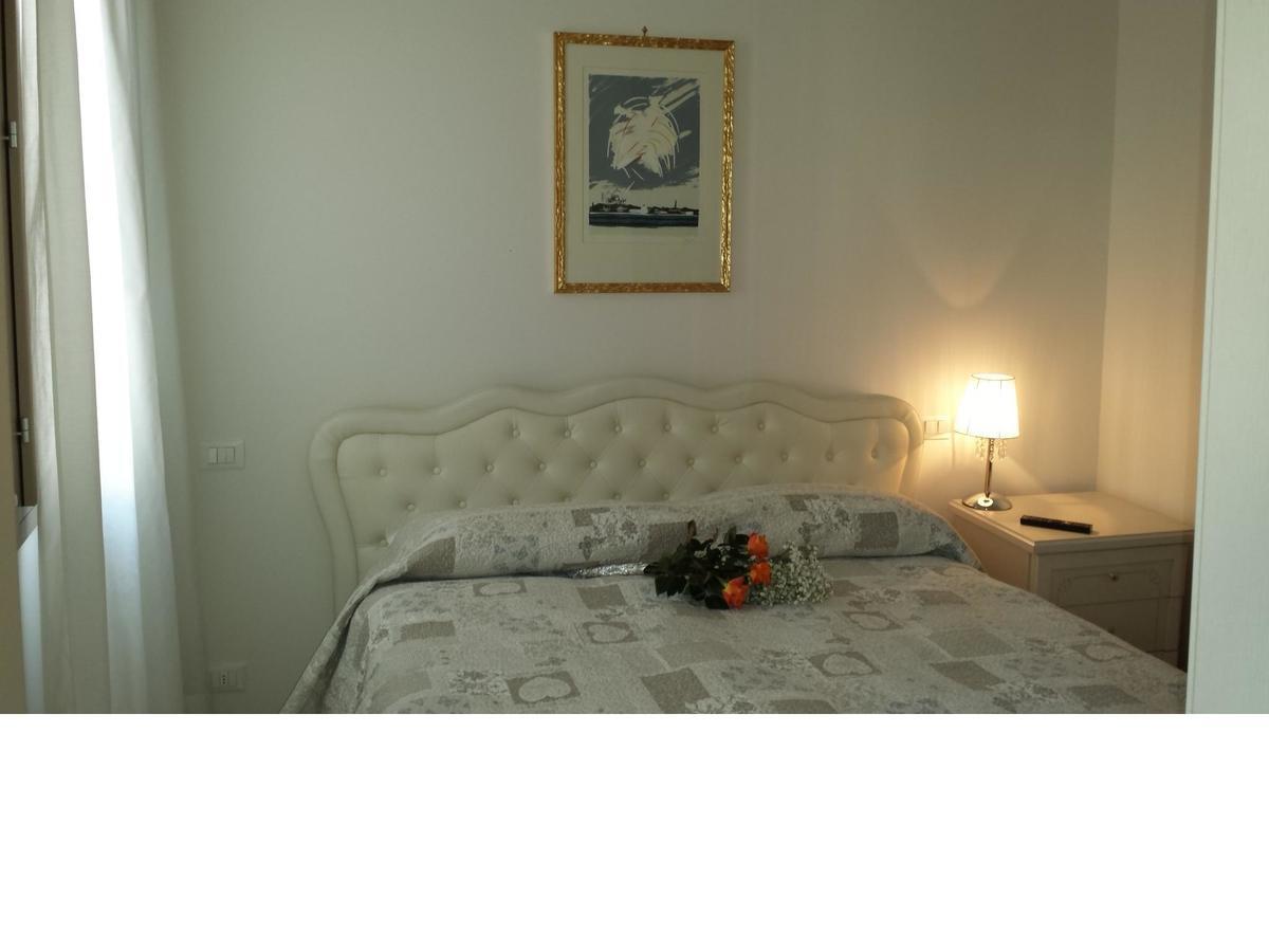 Angolo Fiorito Veneza Quarto foto