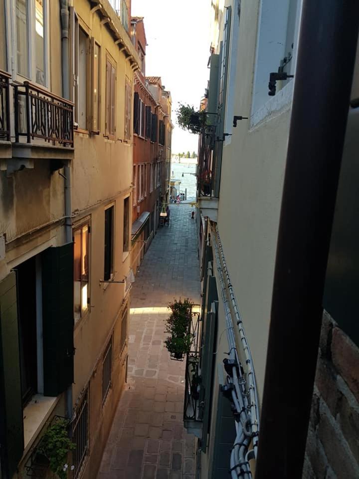 Angolo Fiorito Veneza Exterior foto