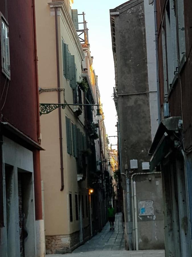 Angolo Fiorito Veneza Exterior foto